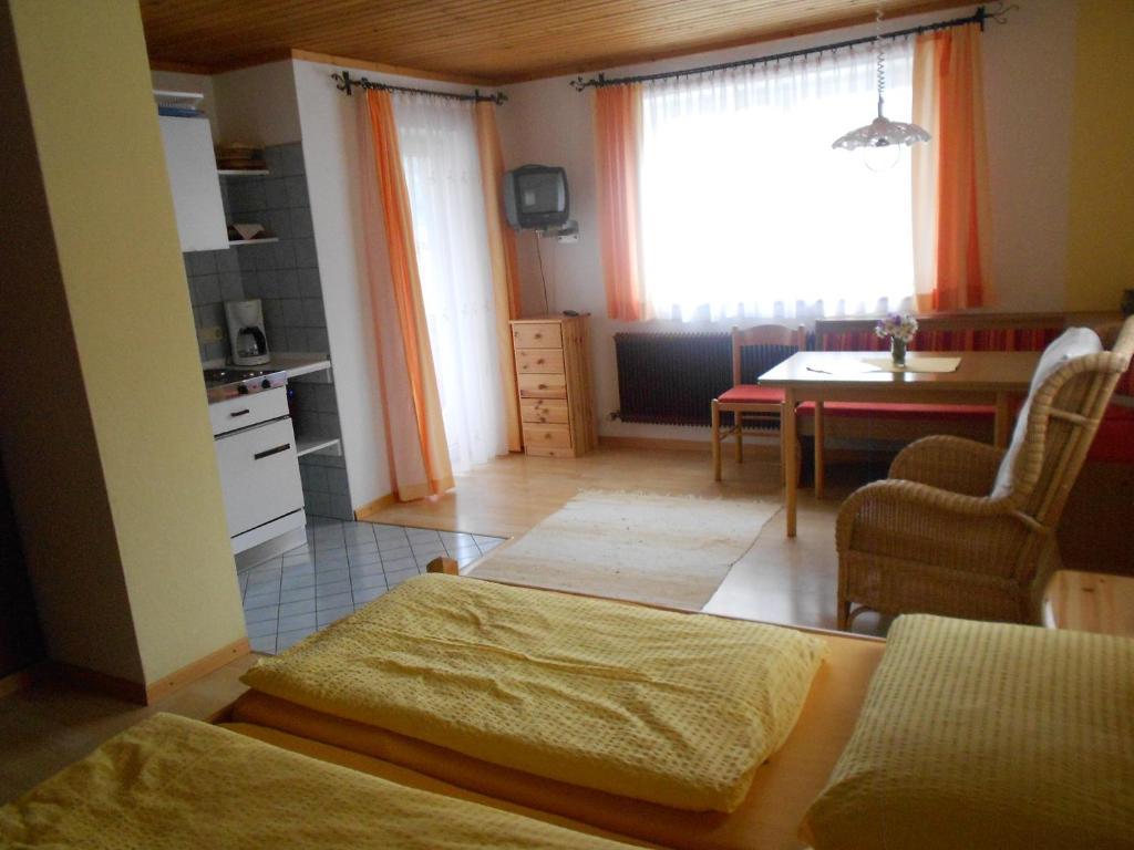Apartamento Haus Moni Mauterndorf  Habitación foto